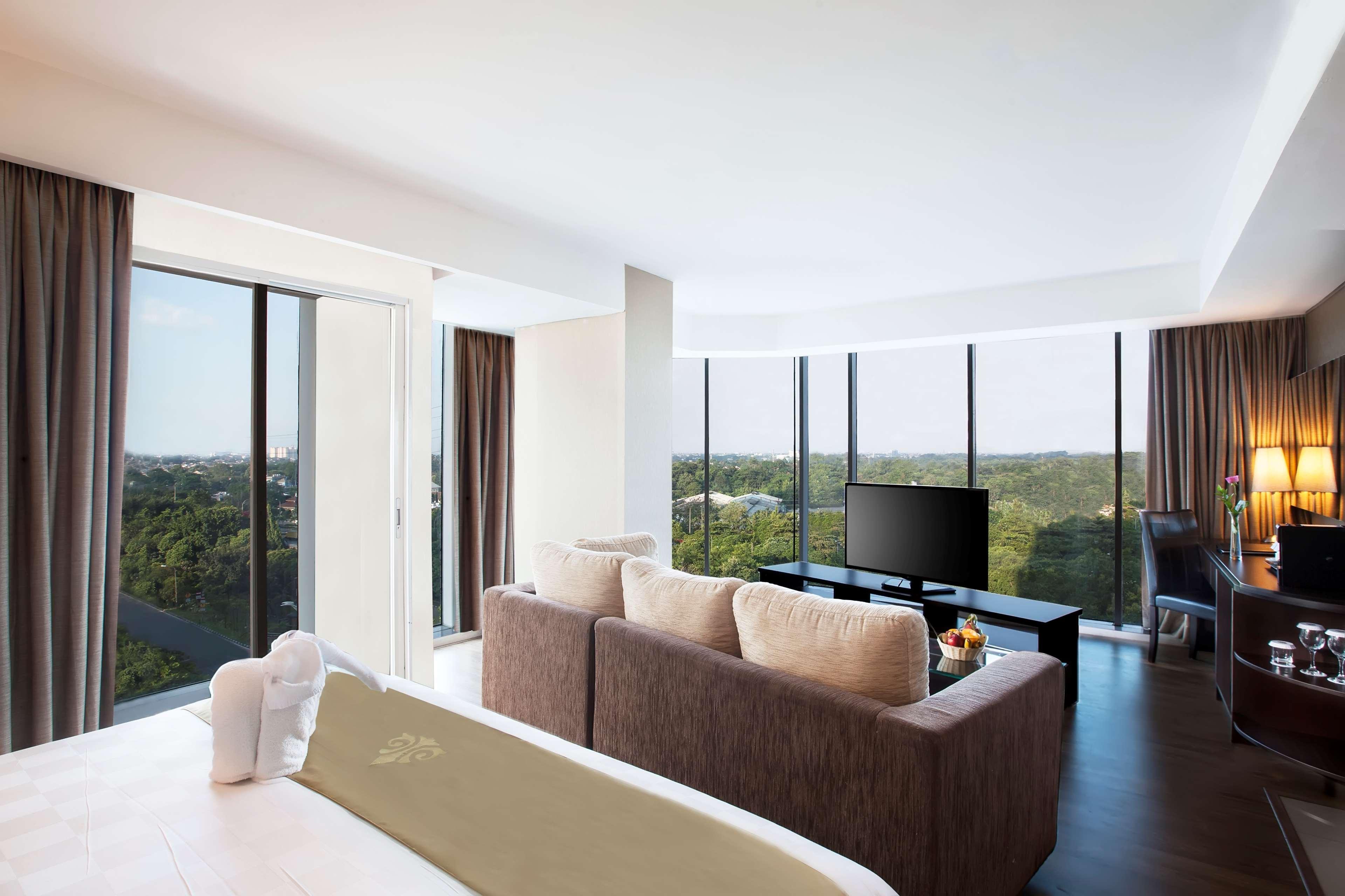 Western Premier The Hive Jakarta