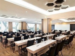 Hotel Western Premier The Hive Jakarta