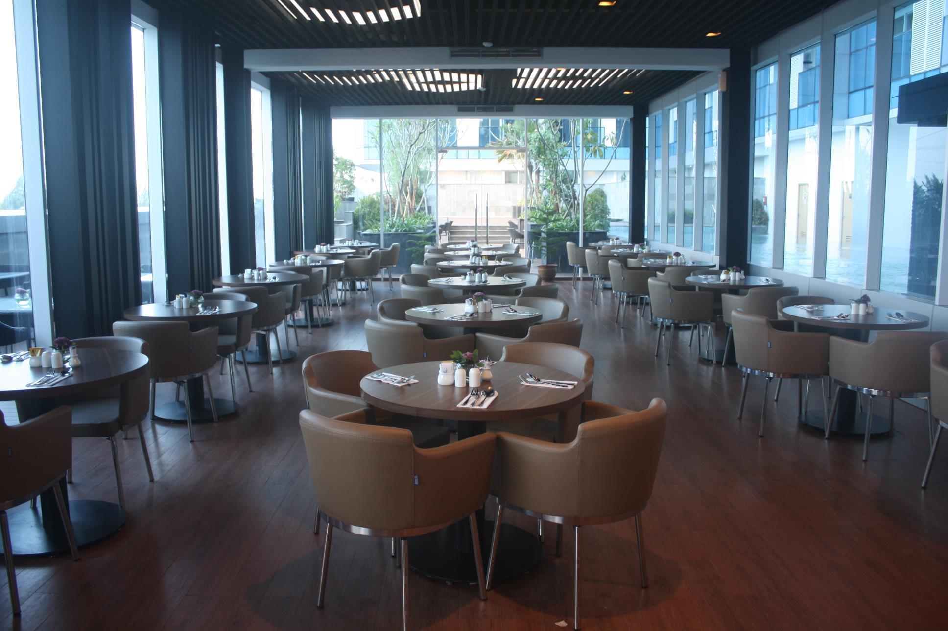 Western Premier The Hive 4* Jakarta
