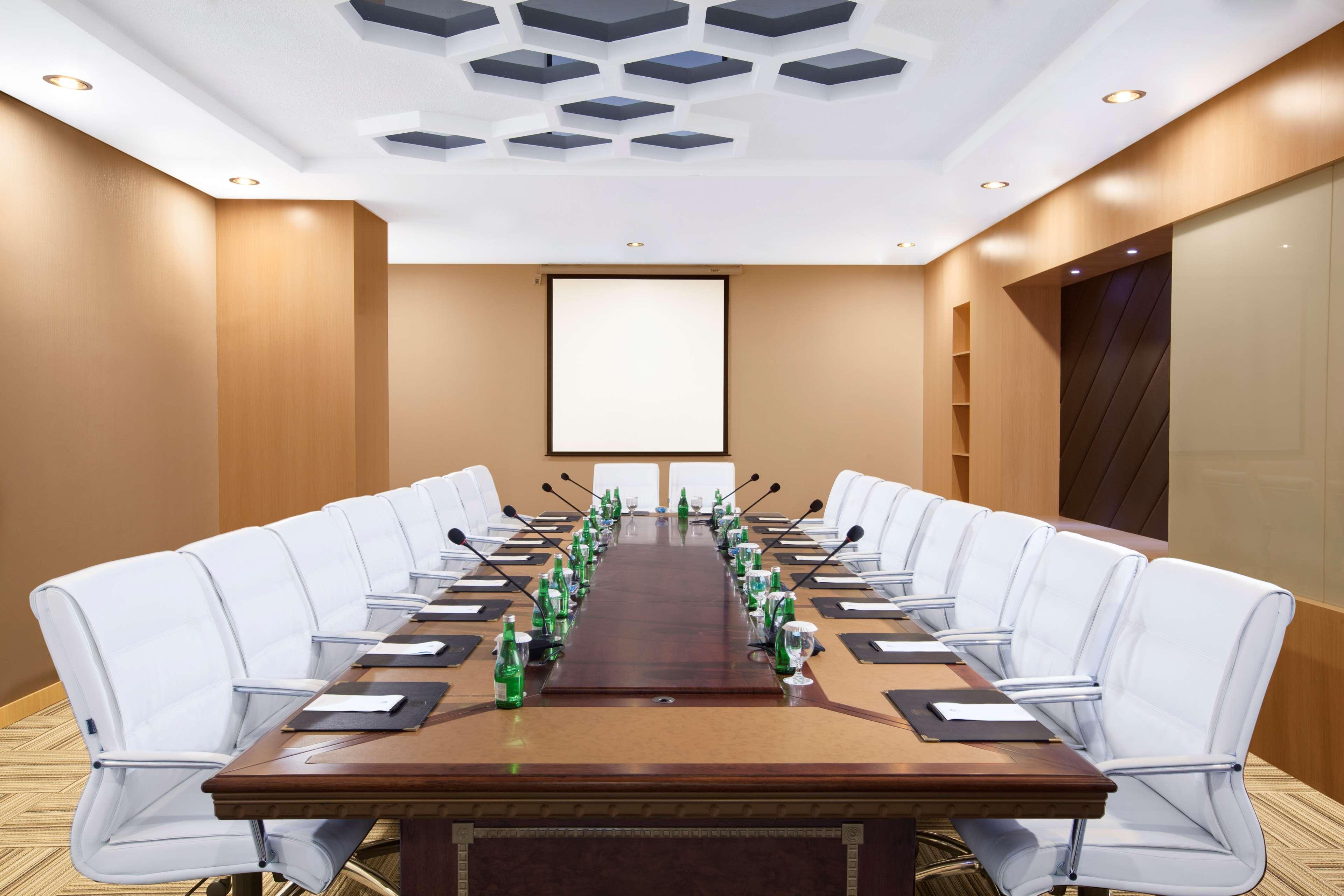 Western Premier The Hive Jakarta
