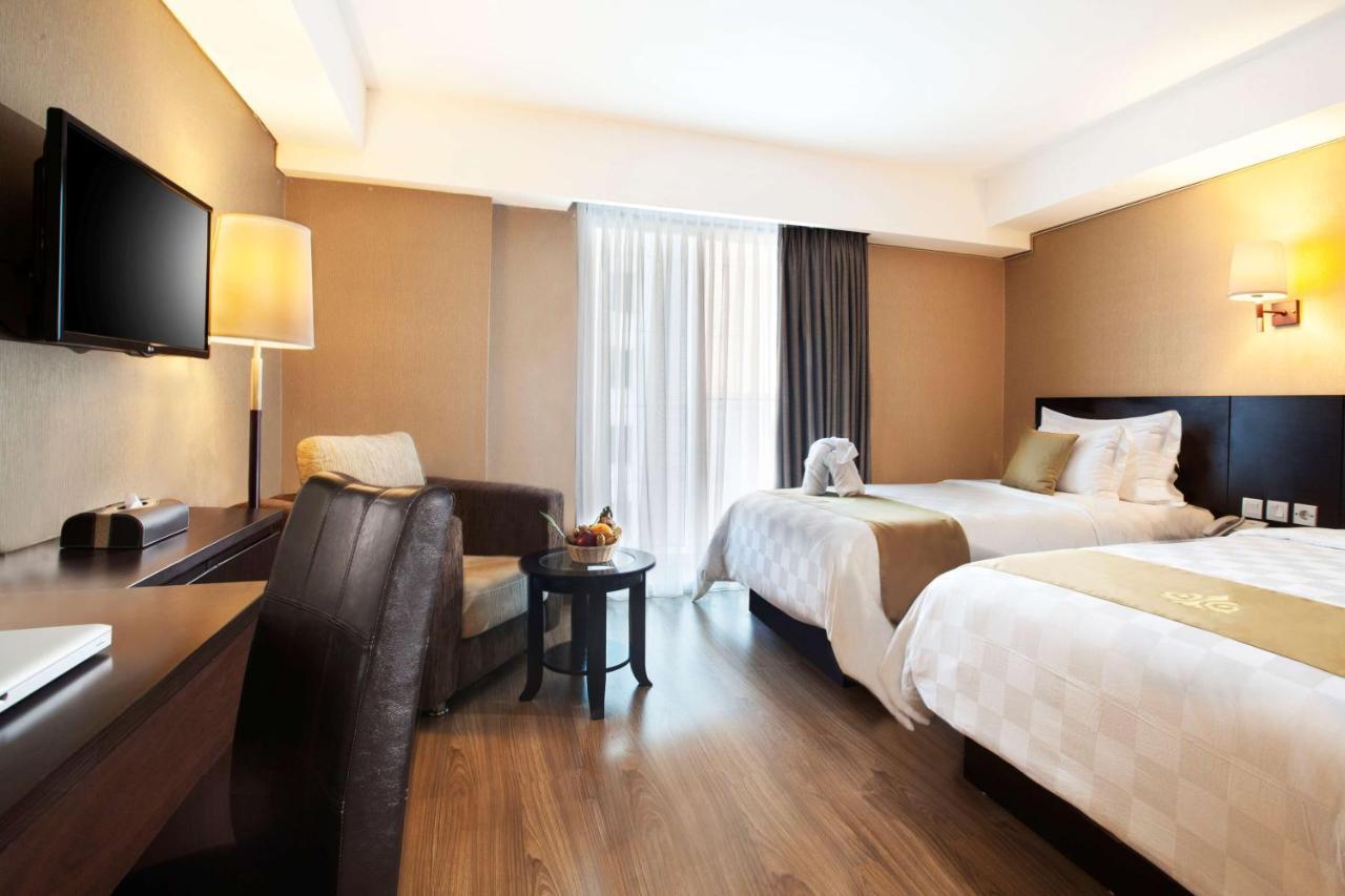 Hotel Western Premier The Hive 4*